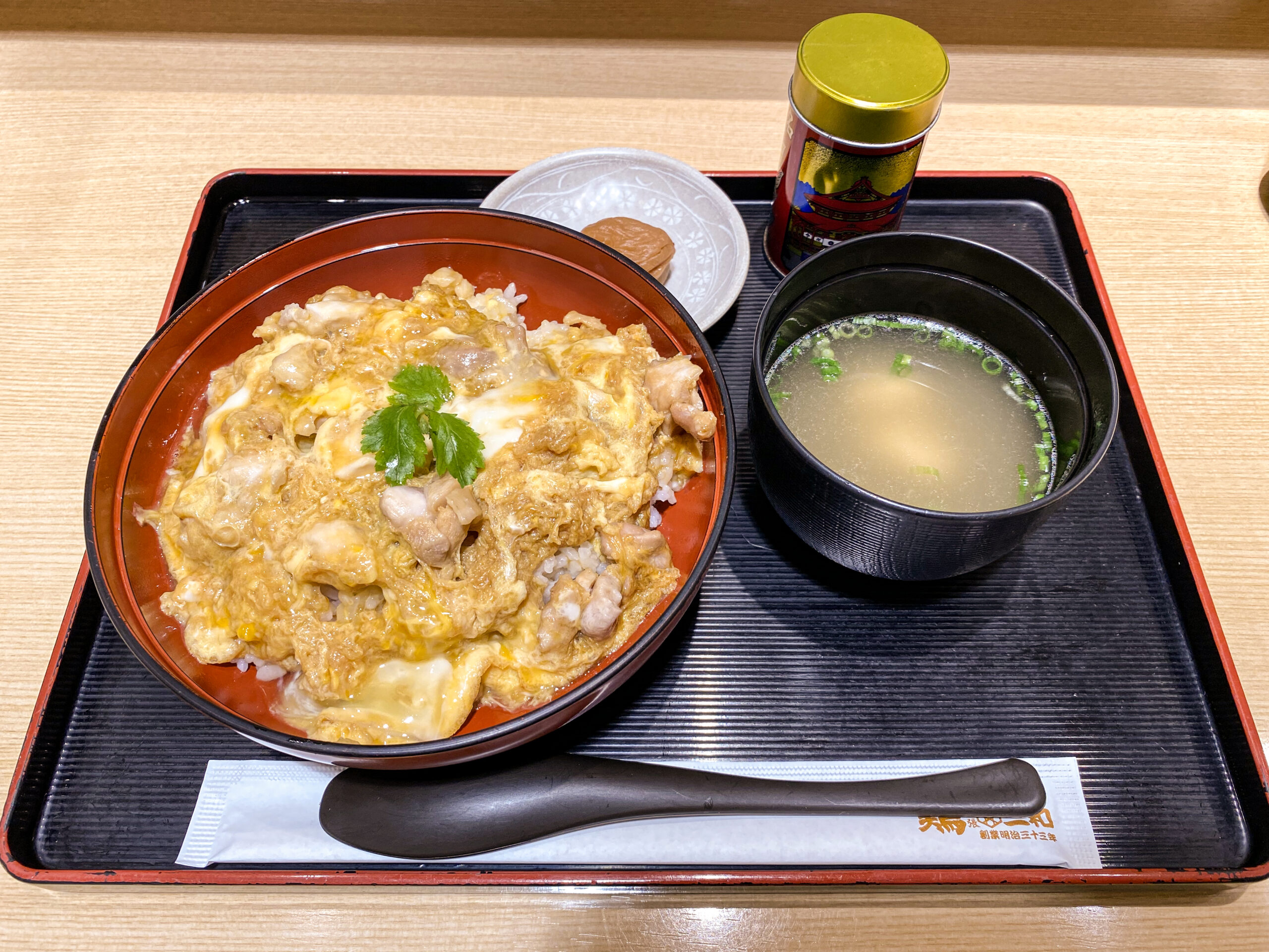 親小丼 福岡おすすめ親子丼／鶏三和 | muchu!